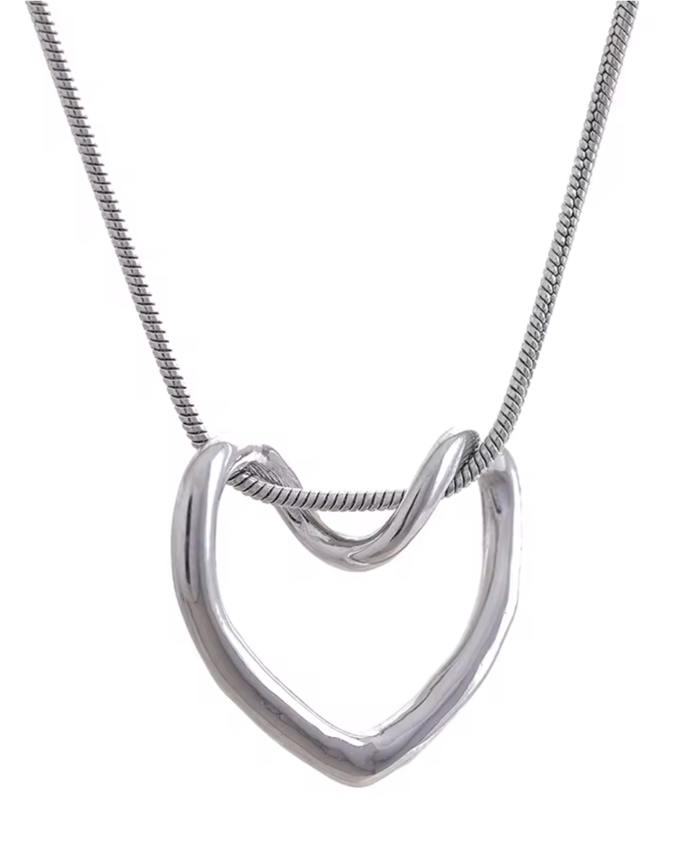Mindy Pendant Necklace