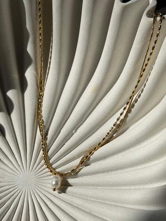 Élan Pearl Necklace
